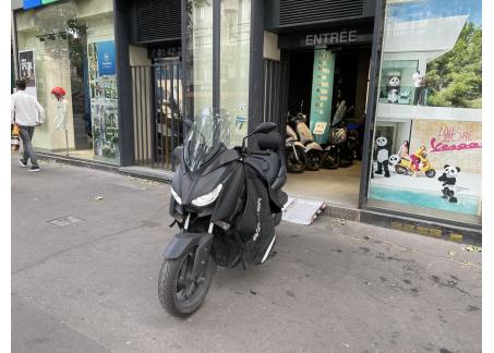 YAMAHA X-MAX 125 TECH MAX ABS