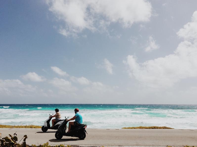 COMMENT ROULER EN SCOOTER AU PRINTEMPS ET EN ÉTÉ ?