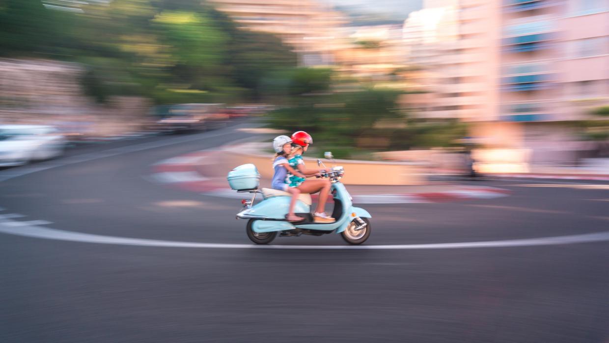 Conduire un scooter après une suspension de permis, c’est possible ?
