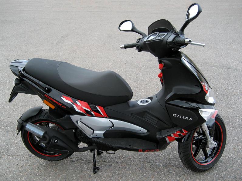 Les scooters Gilera : le deux-roues des sportifs 