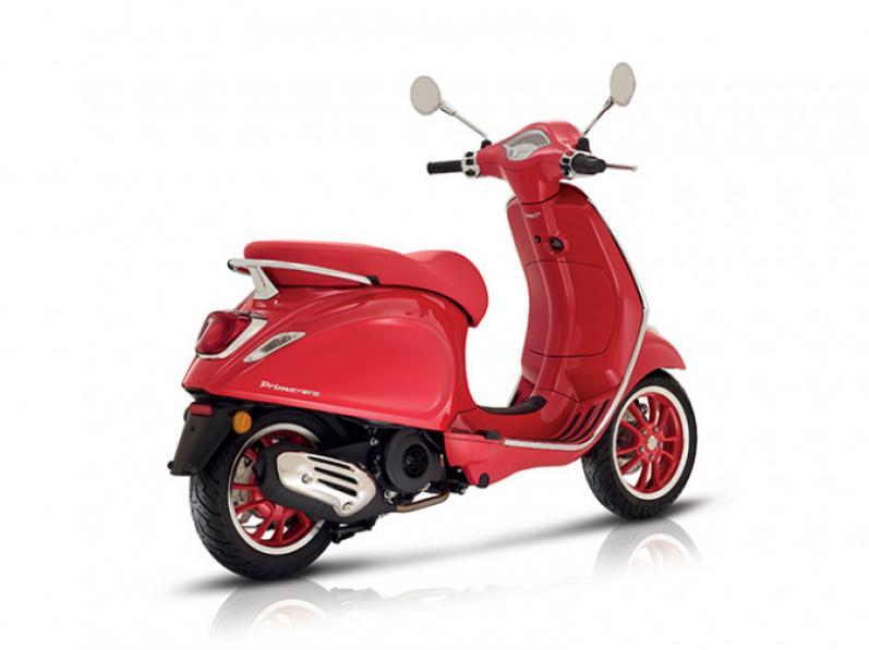 Scooter Vespa 50 cm3 : découvrez la gamme Primavera