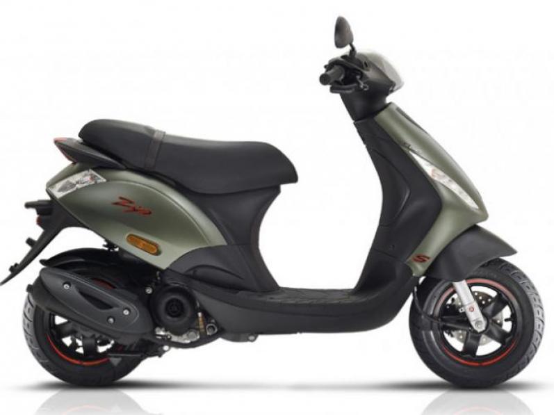 Zoom sur les avantages du Piaggio zip 50 